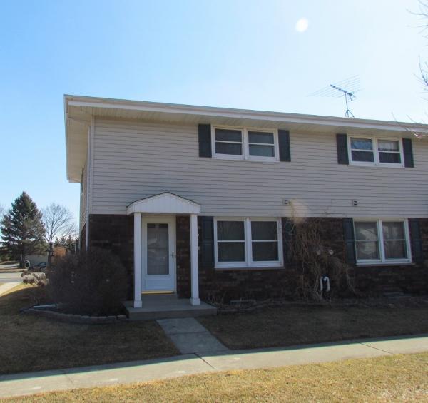 750 S River Rd. #B-750, West Bend, WI 53095