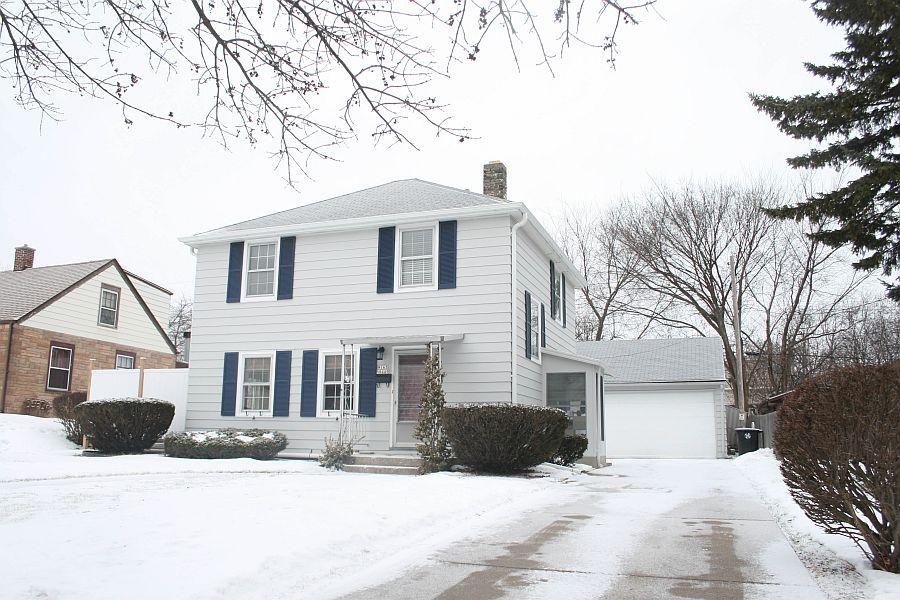 W163N8449 Arthur Ave., Menomonee Falls, WI 53051