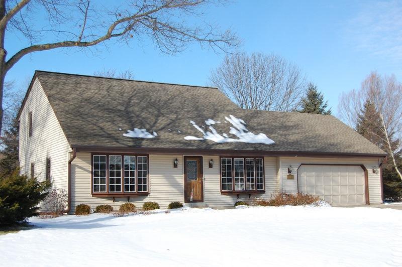 8977 S 84th St., Franklin, WI 53132