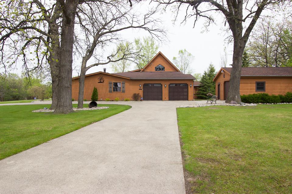 16136 Braun Rd, Yorkville, WI 53177