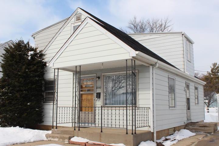 8140 W Kathryn Ave, Milwaukee, WI 53218