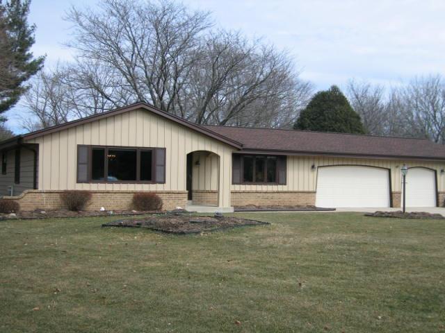 S75W26200 Stoneridge Ct., Vernon, WI 53189