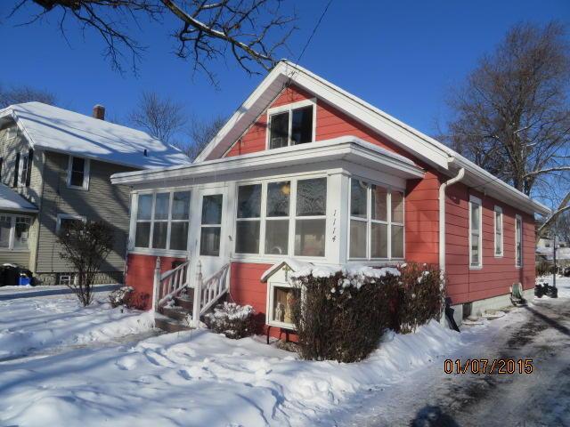 1114 E Moreland Blvd., Waukesha, WI 53186