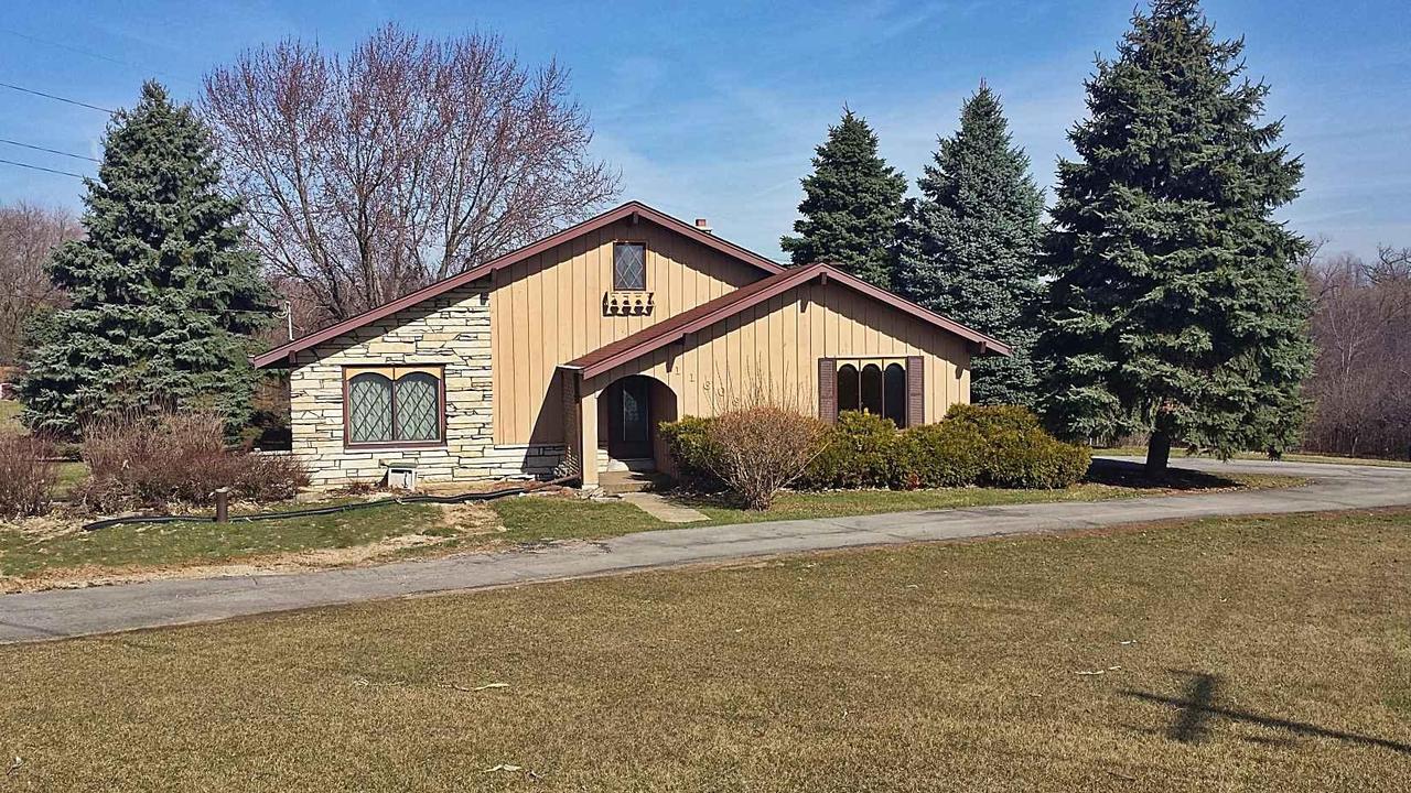 11606 W Ryan Rd, Franklin, WI 53132