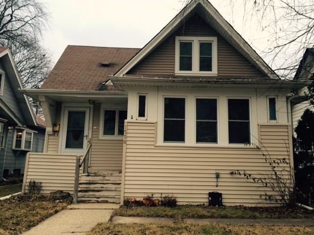 1558 S 78th St, West Allis, WI 53214