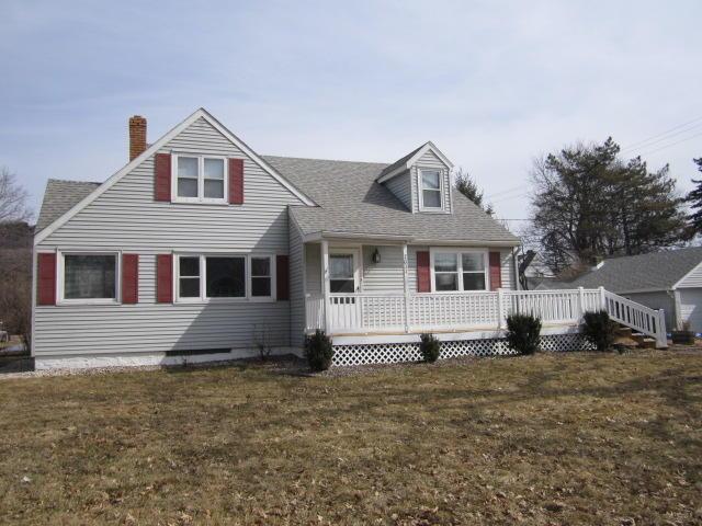 2011 Strong Ave, La Crosse, WI 54601