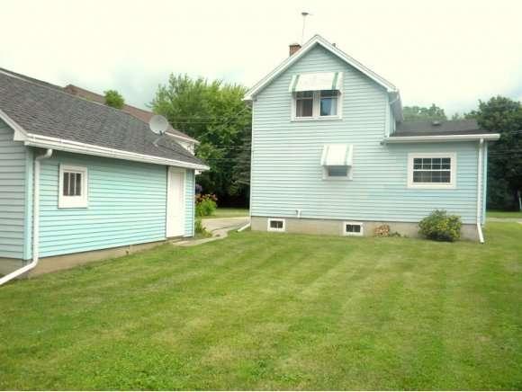 25 N Columbia St., Chilton, WI 53014