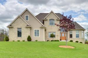 5584 Woodcrest Dr, Addison, WI 53027