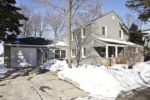 5599 Apple Ct, Greendale, WI 53129