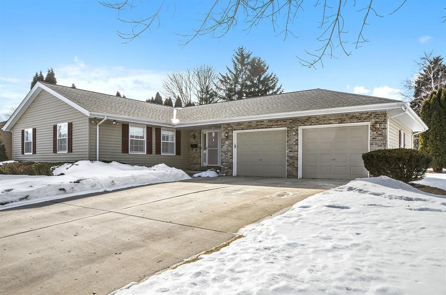 745 7th Ave, Grafton, WI 53024