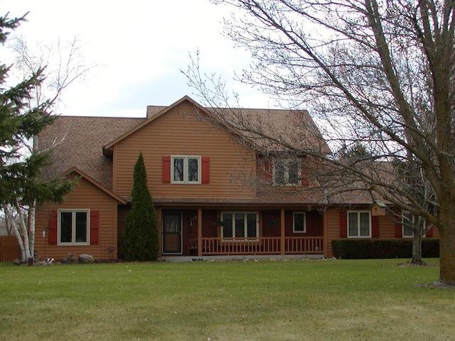 S50W23475 Woodchuck Ln., Waukesha, WI 53189