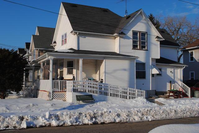 6039 14th Ave, Kenosha, WI 53143
