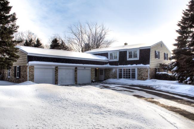 6221 River Hills Rd., Caledonia, WI 53402
