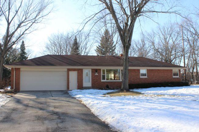 N57W15171 Vista Ln., Menomonee Falls, WI 53051