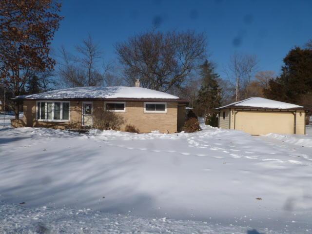 3630 W Acre Ave, Franklin, WI 53132