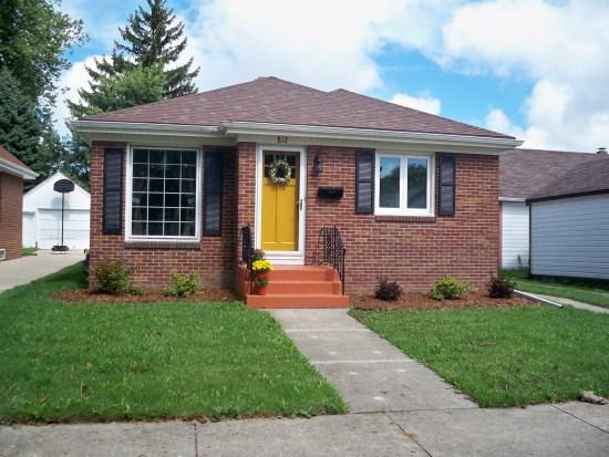 812 Isabelle Ave. #Ave, Racine, WI 53402