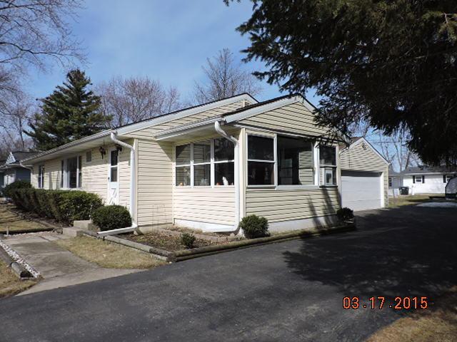 1616 Pheasant Ave, Twin Lakes, WI 53181