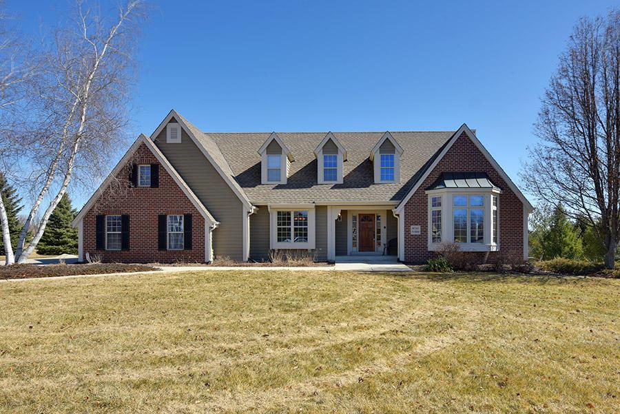 W293N3808 Round Hill, Delafield, WI 53072