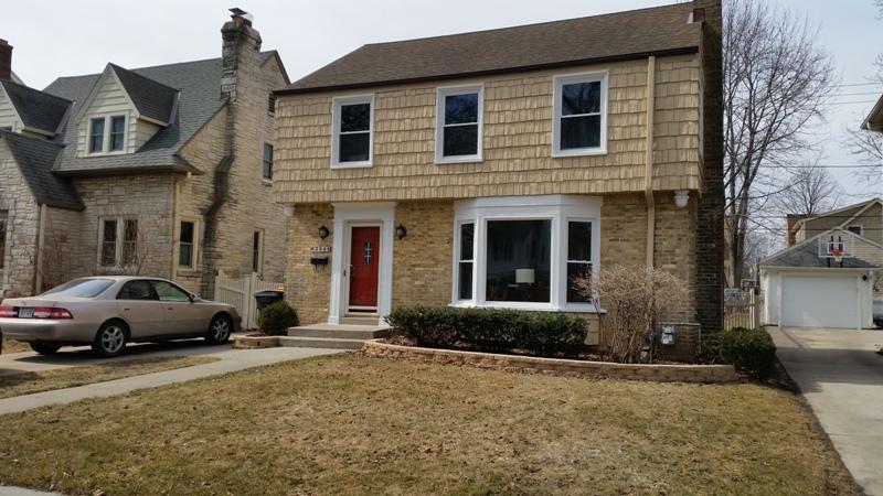 2549 N Lefeber Ave, Wauwatosa, WI 53213