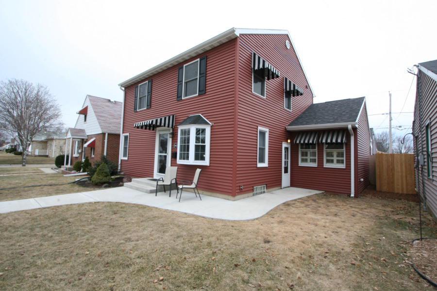 2806 E Allerton Ave., Saint Francis, WI 53235