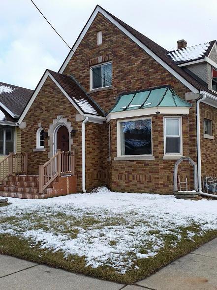 3625 Kinzie Ave, Racine, WI 53405