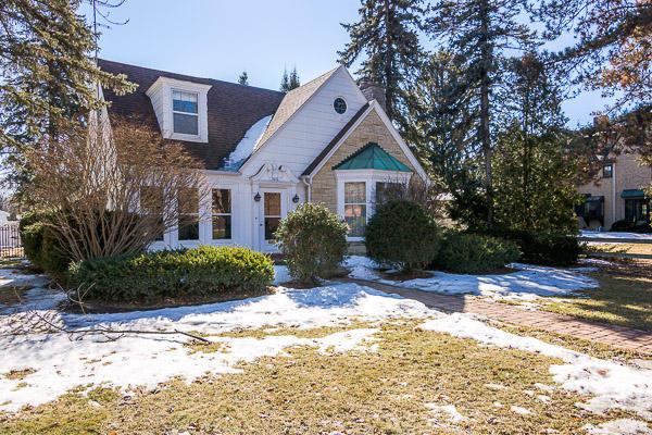 1616 State St, La Crosse, WI 54601