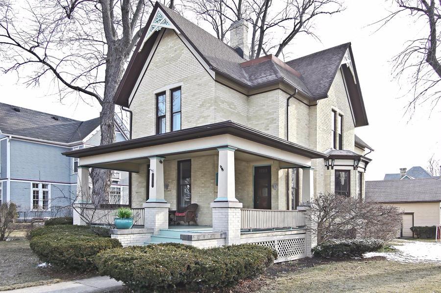 1753 College Ave, Racine, WI 53403