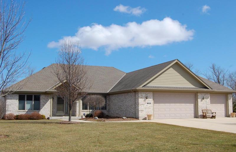 119 Chelsea Ln, Union Grove, WI 53182