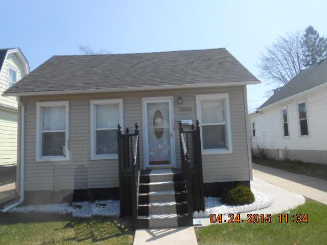 1633 Villa St., Racine, WI 53403