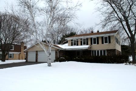 21000 Bramblewood Tr., Brookfield, WI 53045