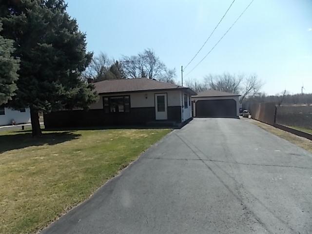 8053 Slater Ave, Mount Pleasant, WI 53406