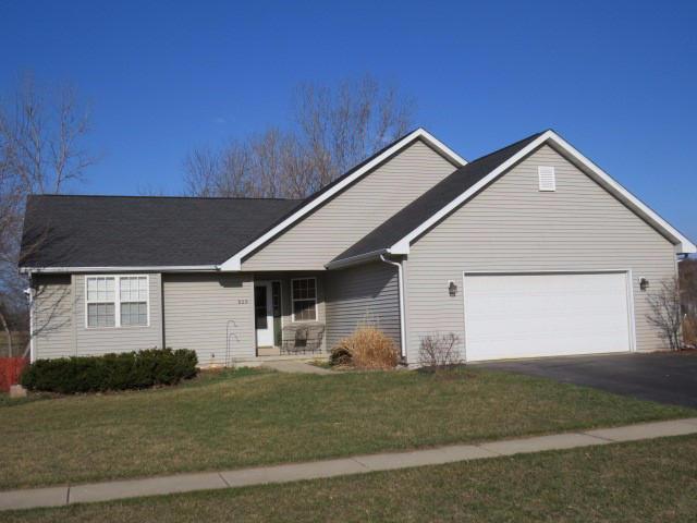 809 Maureen Ct, Twin Lakes, WI 53181
