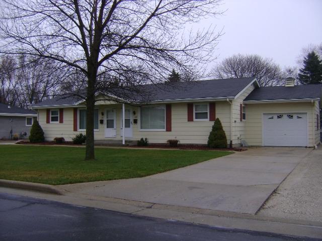 1339 West St, Union Grove, WI 53182