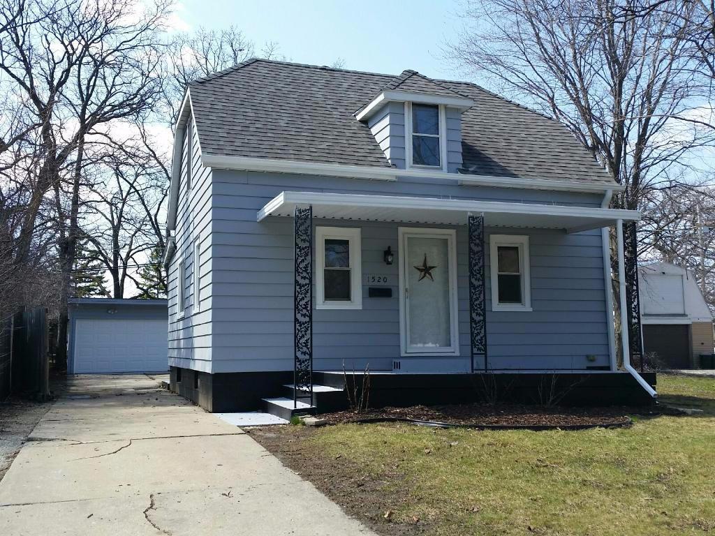 1520 Virginia St, Racine, WI 53405