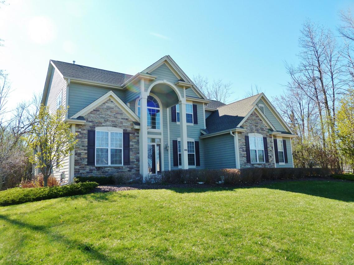 6825 N Coventry Ct., Milwaukee, WI 53224