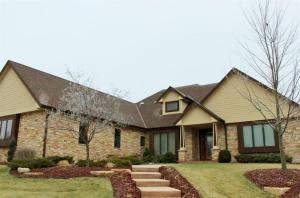 430 Landimore Ln, Wales, WI 53183