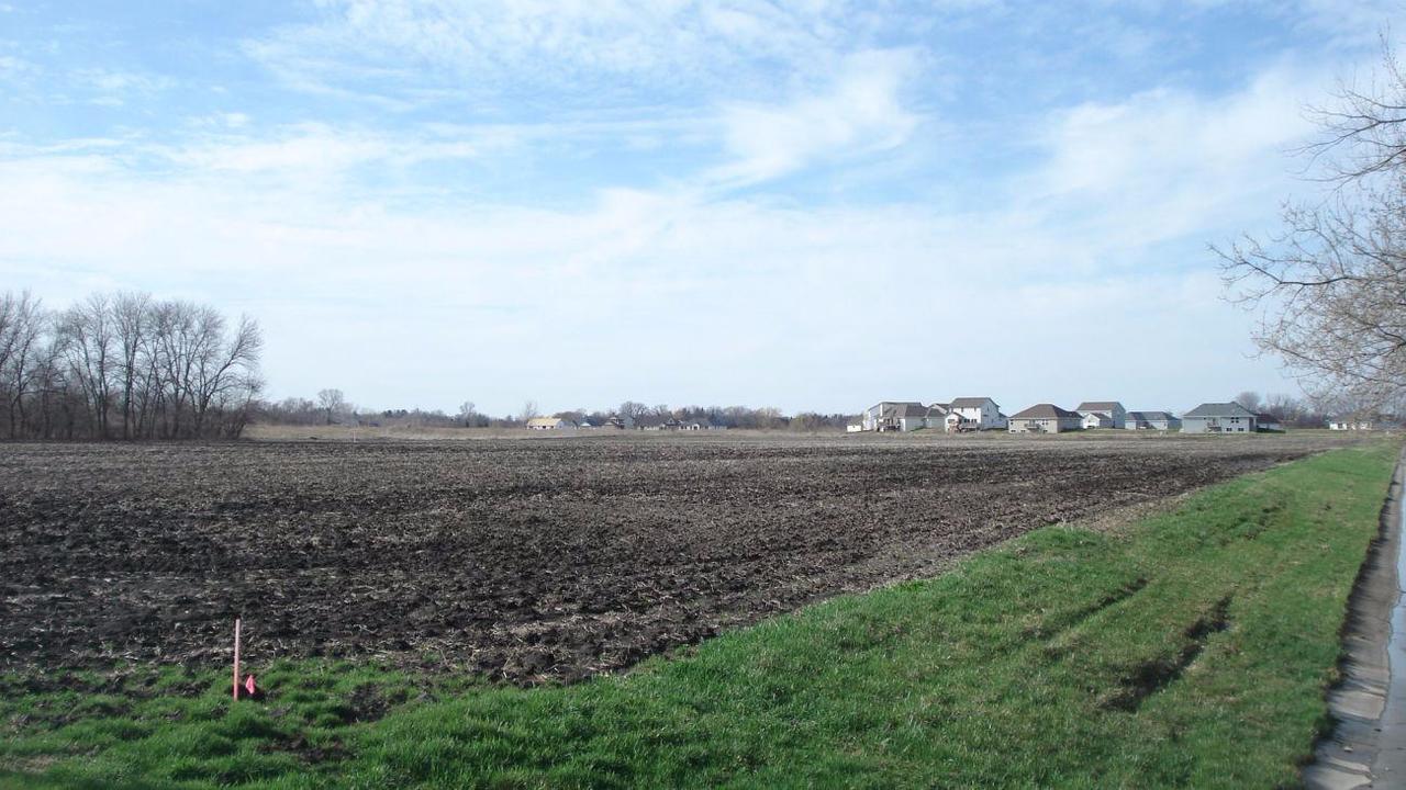 10000 Dunkelow Rd., Caledonia, WI 53126