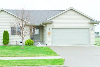 1116 Huntington St, Holmen, WI 54636