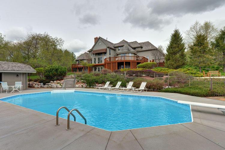 W302S1634 Brandybrook Rd., Genesee, WI 53188