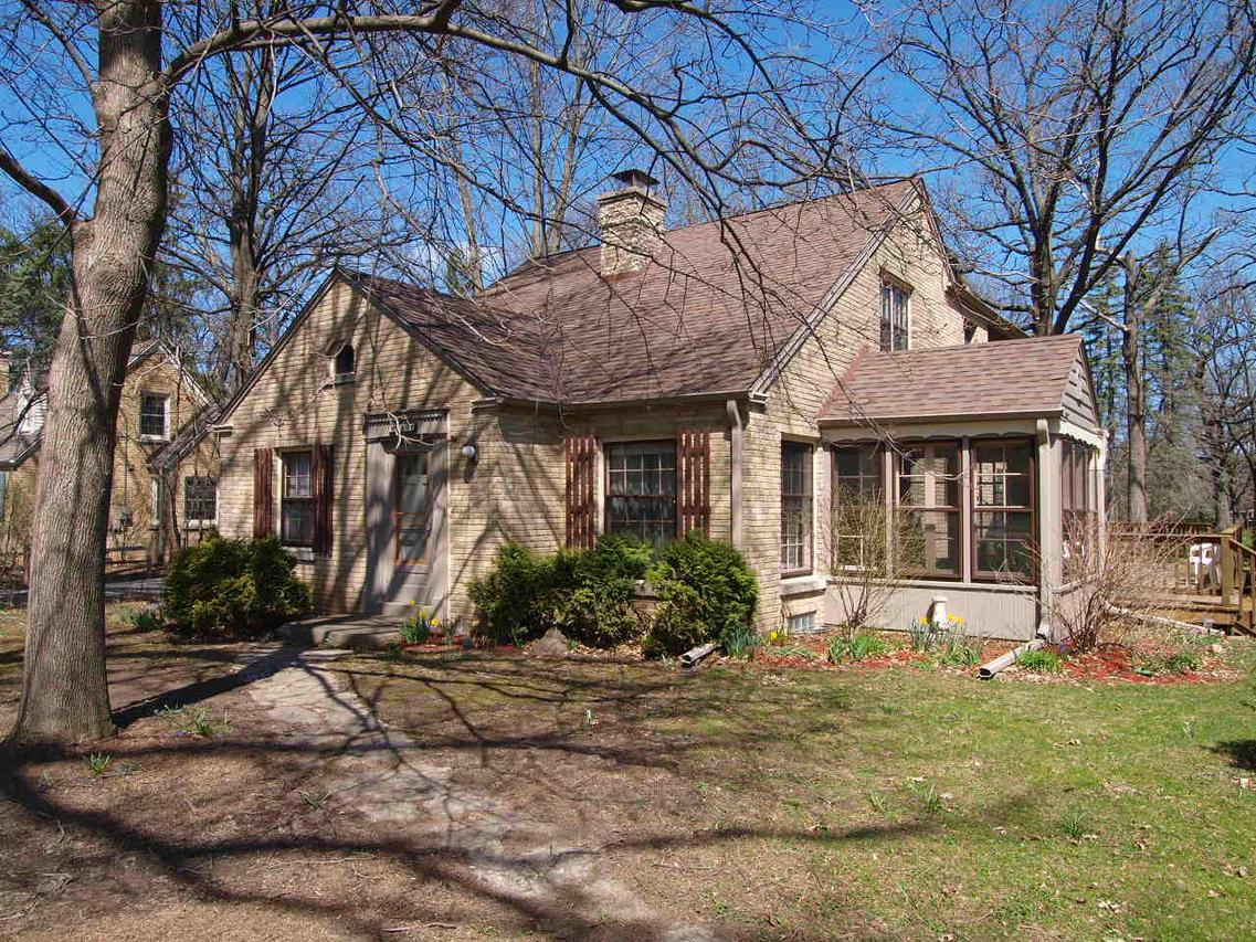 9900 W Ridge Rd., Hales Corners, WI 53130