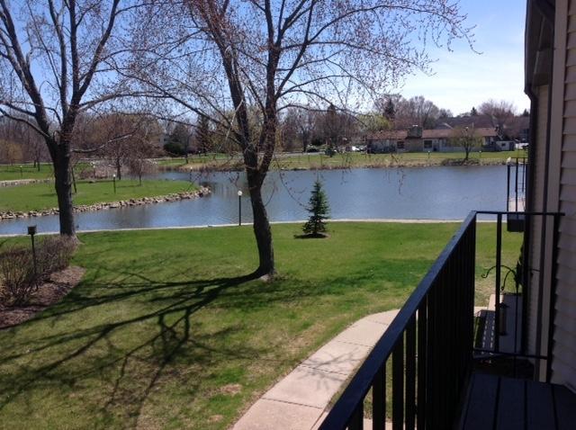 W169N11404 Biscayne Dr #8, Germantown, WI 53022