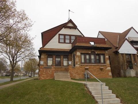 4198 N 22nd St #4198A, Milwaukee, WI 53209