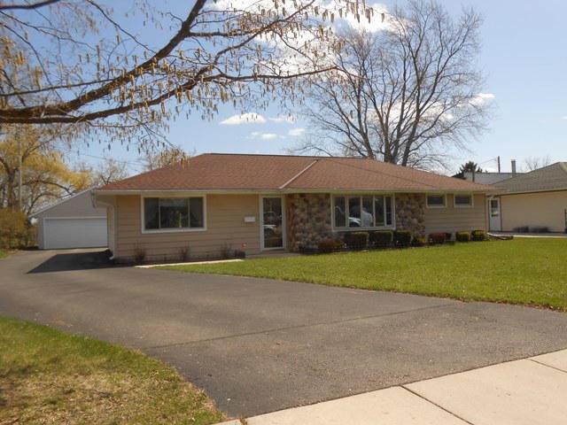 617 Pine St., Mukwonago, WI 53149