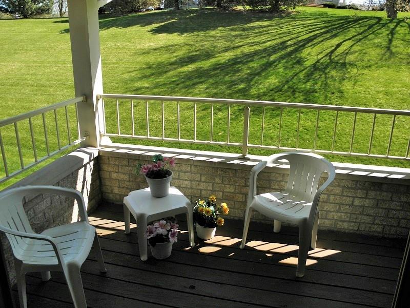 18625 Emerald Cir #H, Brookfield, WI 53045