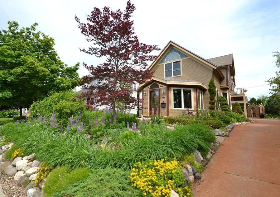 162 Wilson Ave, West Bend, WI 53090