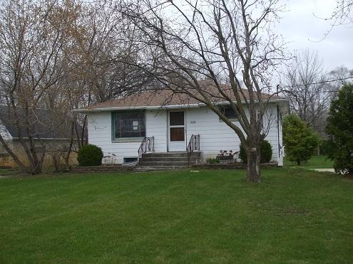7270 S 51st St, Franklin, WI 53132