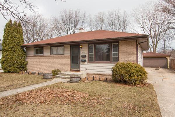 3341 Hamlin St, Racine, WI 53403