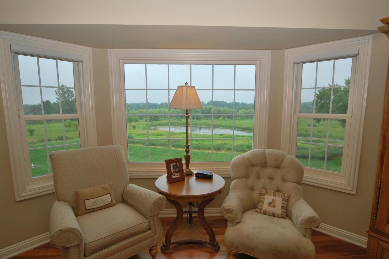 13880 N Legacy Hills, Mequon, WI 53097