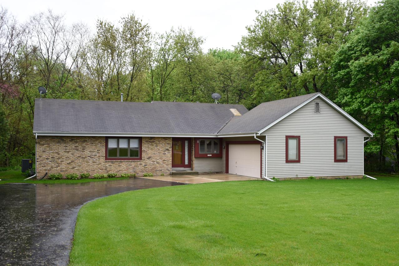 13541 W Cleveland Ave, New Berlin, WI 53151