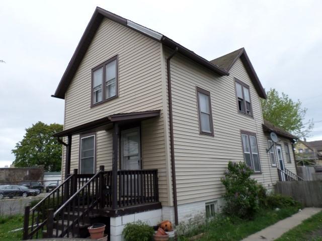 6029 23rd Ave, Kenosha, WI 53143